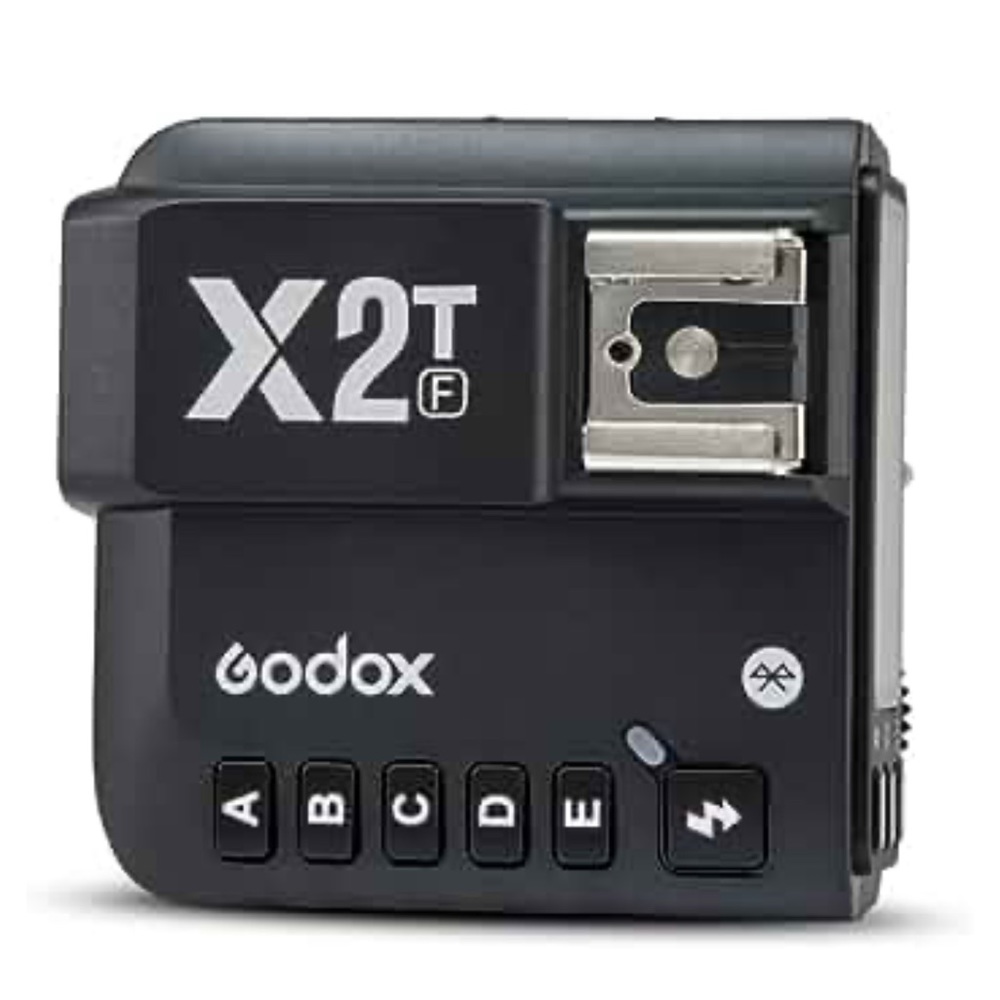Wireless flash trigger